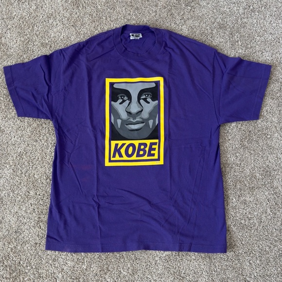 Erratic clothing Kobe Bryant short sleeve graphic t-shirt tee size XL - Picture 1 of 9
